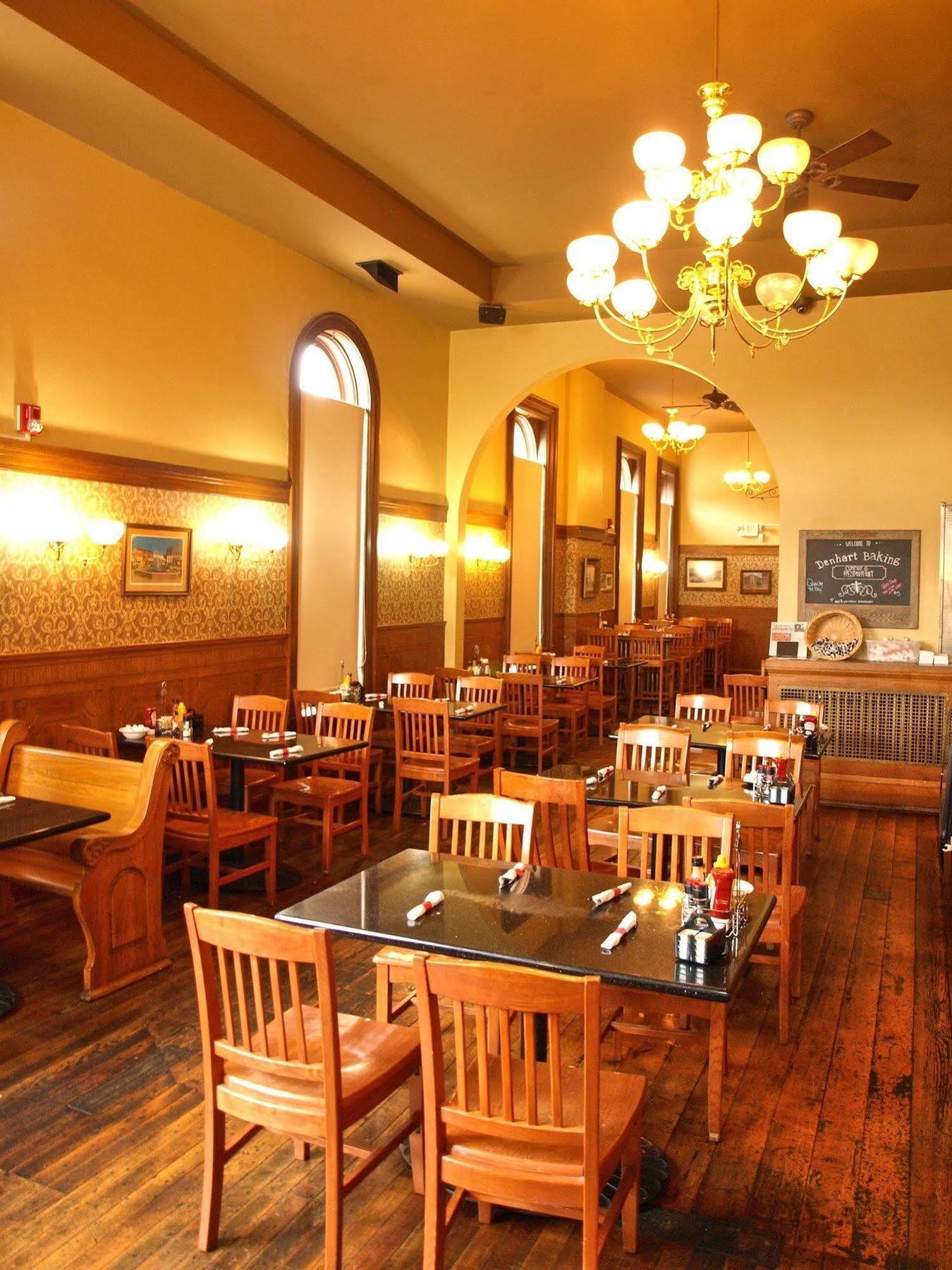 Washington Cornerstone Inn מראה חיצוני תמונה